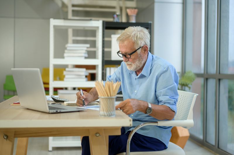 Calculadora de Tempo de Serviço: Como calcular anos trabalhados para aposentadoria e FGTS?