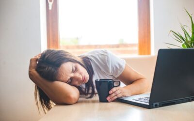 Estafa Mental: O que é, quais os sintomas e como prevenir o esgotamento no ambiente de trabalho?